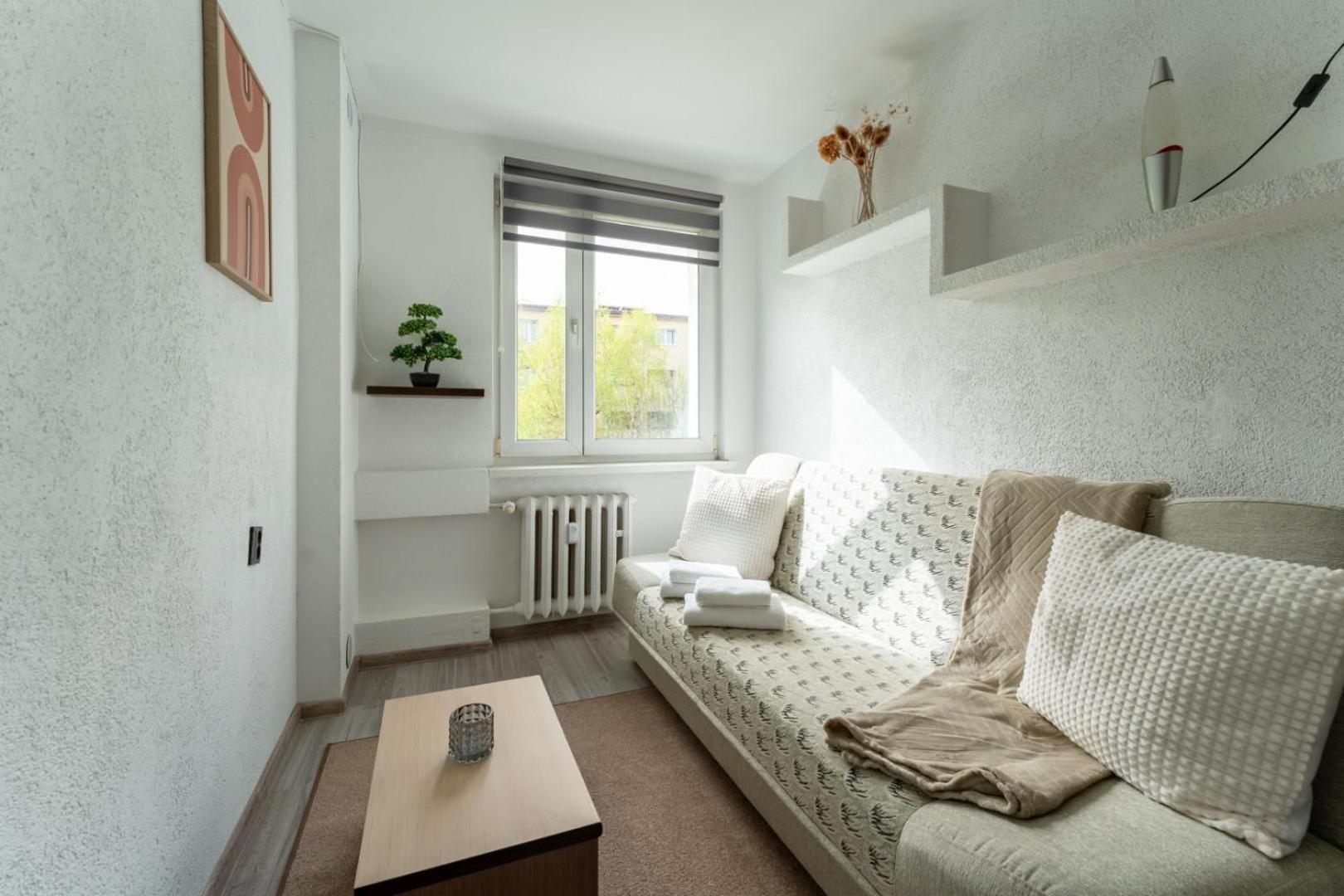 Apartament Gold - 2 Osobne Sypialnie Z Balkonem - Spaceapart Jelenia Gora Dış mekan fotoğraf