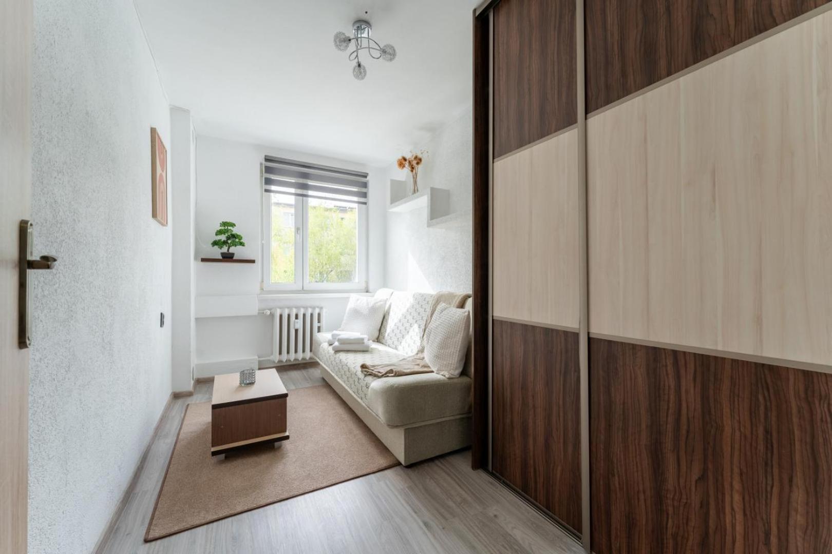 Apartament Gold - 2 Osobne Sypialnie Z Balkonem - Spaceapart Jelenia Gora Dış mekan fotoğraf