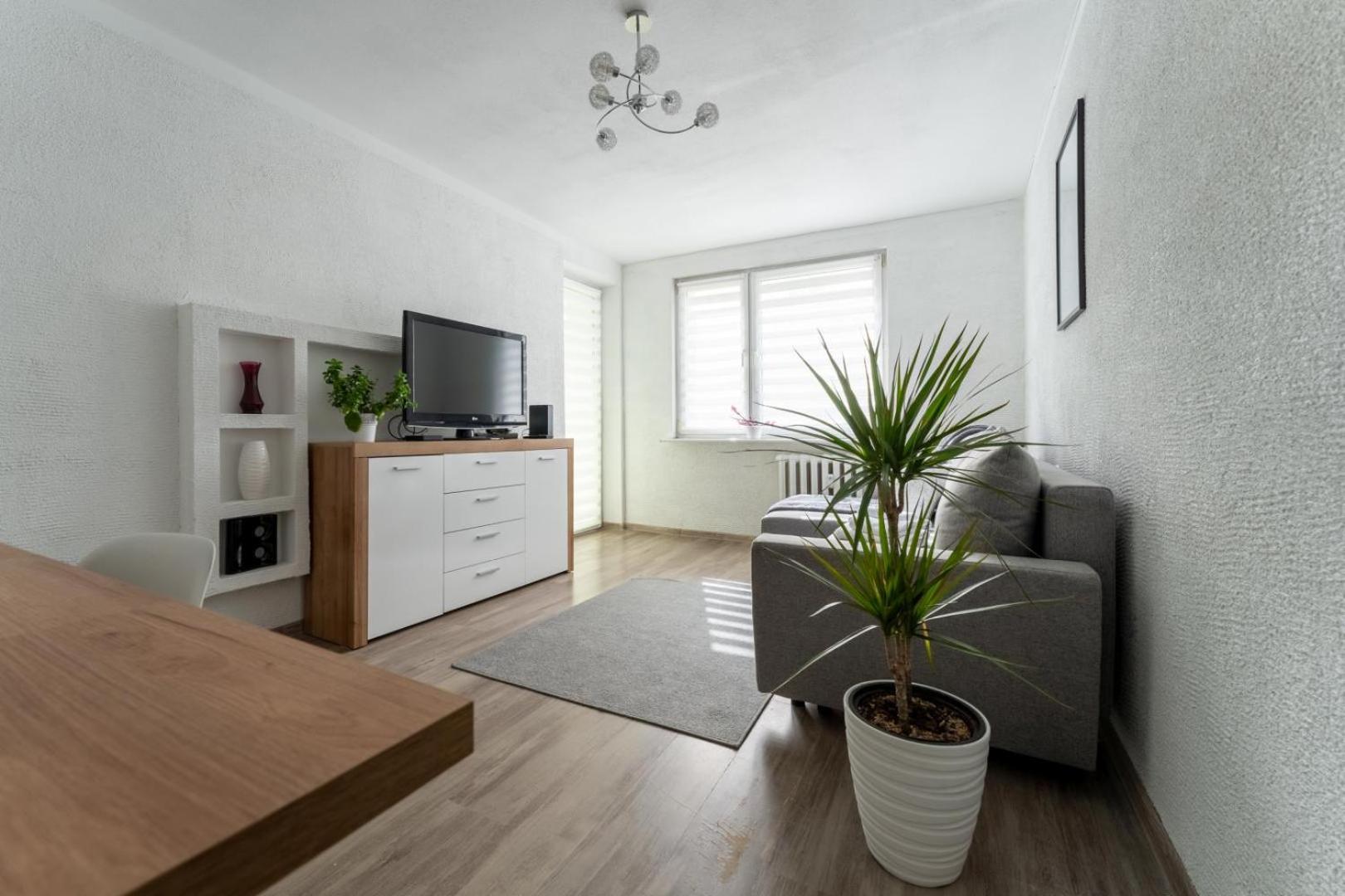 Apartament Gold - 2 Osobne Sypialnie Z Balkonem - Spaceapart Jelenia Gora Dış mekan fotoğraf